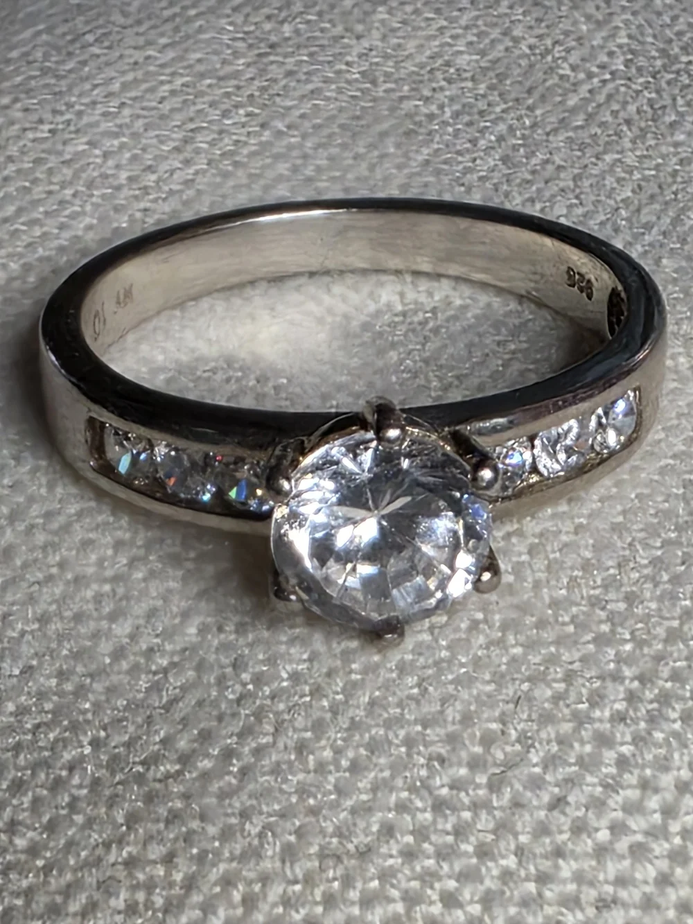 Signed NV (AVON) Solitaire CZ Ring Sterling Silver 925 Size 10